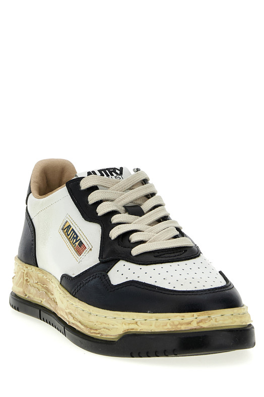 Кроссовки Autry x Maison Mihara Yasuhiro Черно-серые AVLMMMY3 Кроссовки Autry x Maison Mihara Yasuhiro Черно-серые AVLMMMY3