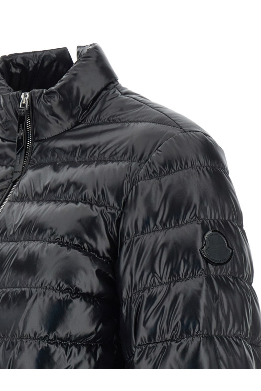 Пуховик Moncler x Edward Enninful «Knut» Черный K24031A00004M6525999 Пуховик Moncler x Edward Enninful «Knut» Черный K24031A00004M6525999
