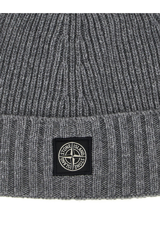 Шапка с логотипом, серая STONE ISLAND JUNIOR K2S16N100003S00M3V0M67 Шапка с логотипом, серая STONE ISLAND JUNIOR K2S16N100003S00M3V0M67