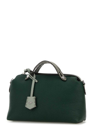 Сумка середнього розміру з зеленої шкіри By The Way від FENDI (8BL155AV1J) Сумка середнього розміру з зеленої шкіри By The Way від FENDI (8BL155AV1J)