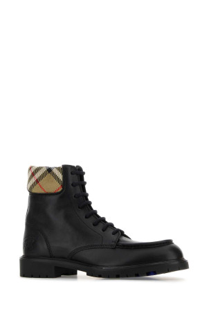 Чорні шкіряні черевики Black BURBERRY (8115599) Чорні шкіряні черевики Black BURBERRY (8115599)