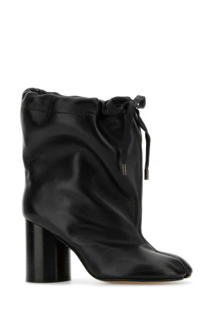 Черные кожаные ботильоны Tabi MAISON MARGIELA (S58WU0416P7122) Черные кожаные ботильоны Tabi MAISON MARGIELA (S58WU0416P7122)