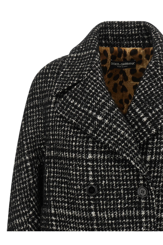 Пальто в клетку Черно-серое DOLCE & GABBANA F27GDTFQZAOS8100 Пальто в клетку Черно-серое DOLCE & GABBANA F27GDTFQZAOS8100
