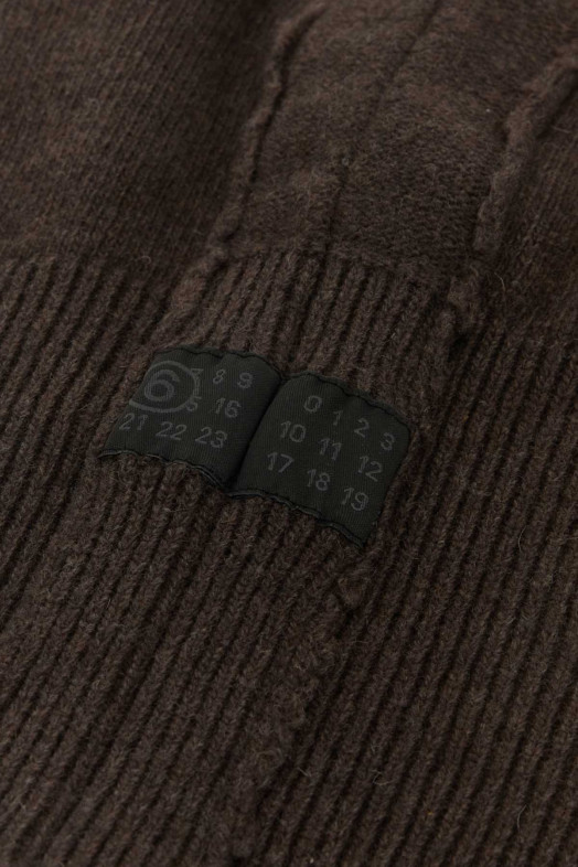 Темно-коричнева балаклава з вовняної суміші MM6 MAISON MARGIELA (S62TB0005M13187) Темно-коричнева балаклава з вовняної суміші MM6 MAISON MARGIELA (S62TB0005M13187)