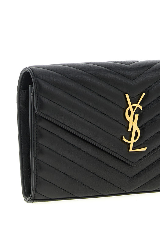 'Cassandre' wallet on chain Black