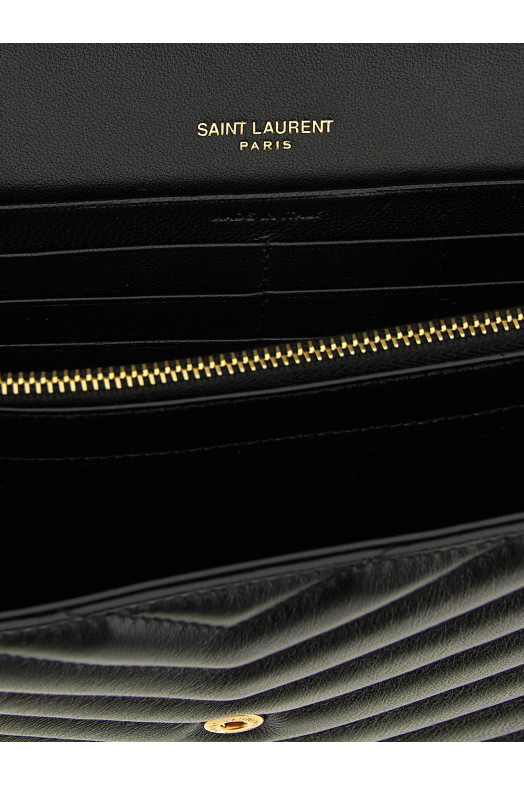 'Cassandre' wallet on chain Black