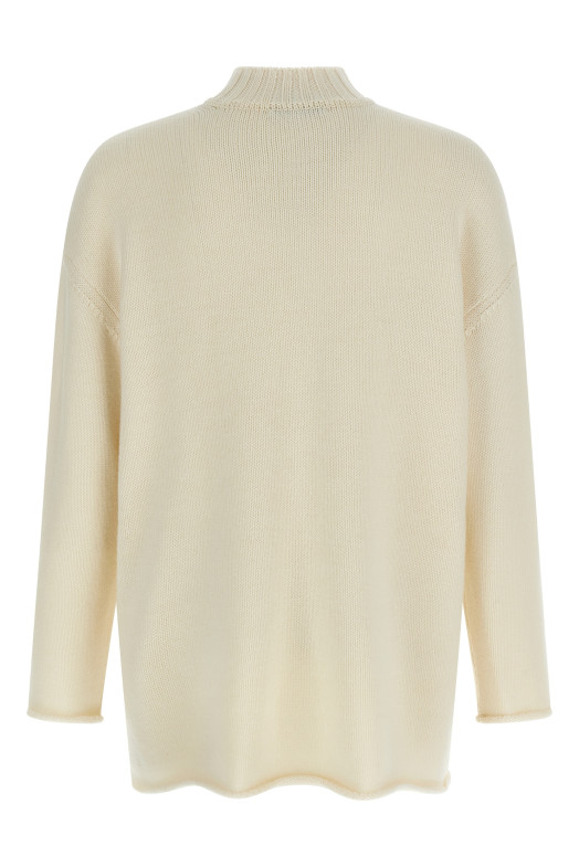 'UC2E4905' sweater White