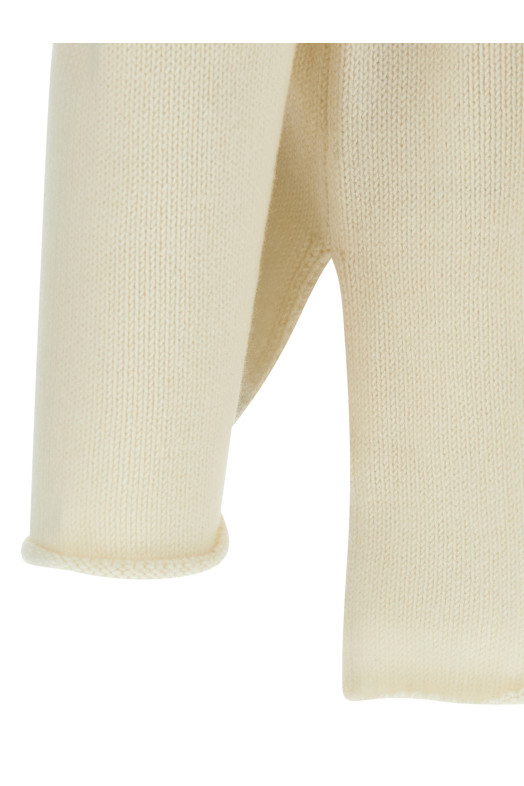 'UC2E4905' sweater White