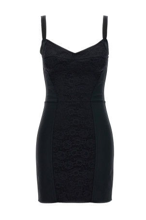 Платье Essential, черное DOLCE & GABBANA (F63G8TG9798N0000) Платье Essential, черное DOLCE & GABBANA (F63G8TG9798N0000)