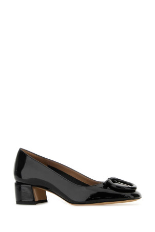 Чорні шкіряні туфлі Mara SALVATORE FERRAGAMO (01K450785204) Чорні шкіряні туфлі Mara SALVATORE FERRAGAMO (01K450785204)