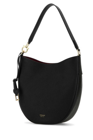 Black leather medium Smile shoulder bag SALVATORE FERRAGAMO (21A170785028) Black leather medium Smile shoulder bag SALVATORE FERRAGAMO (21A170785028)
