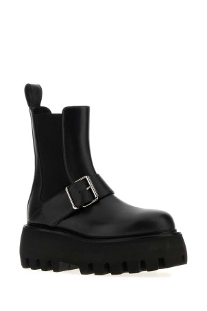 Черные кожаные ботильоны Black ALEXANDER MCQUEEN (847956WHAEX) Черные кожаные ботильоны Black ALEXANDER MCQUEEN (847956WHAEX)