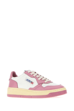 Two-tone leather Medalist sneakers AUTRY (AULW) Two-tone leather Medalist sneakers AUTRY (AULW)