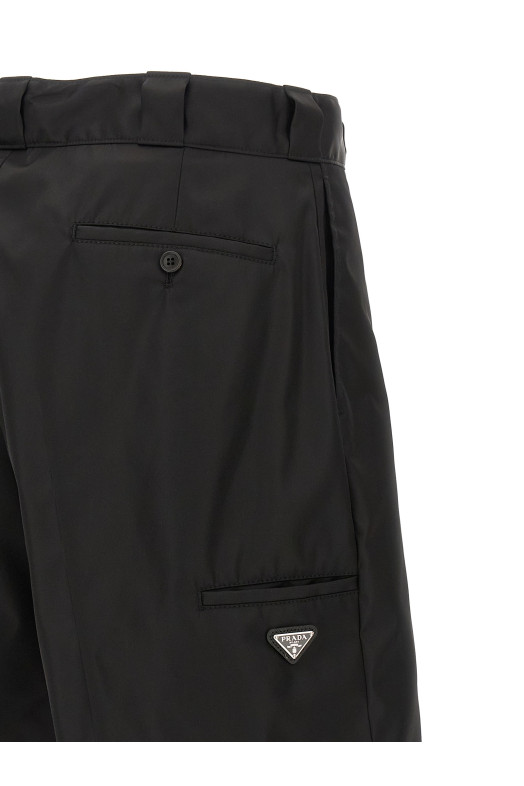 Бермуды Re-Nylon черные PRADA SPG32SWMO1WQ8F0002