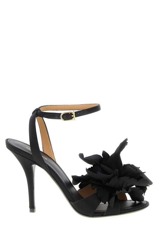 'Ghilly' sandals Black
