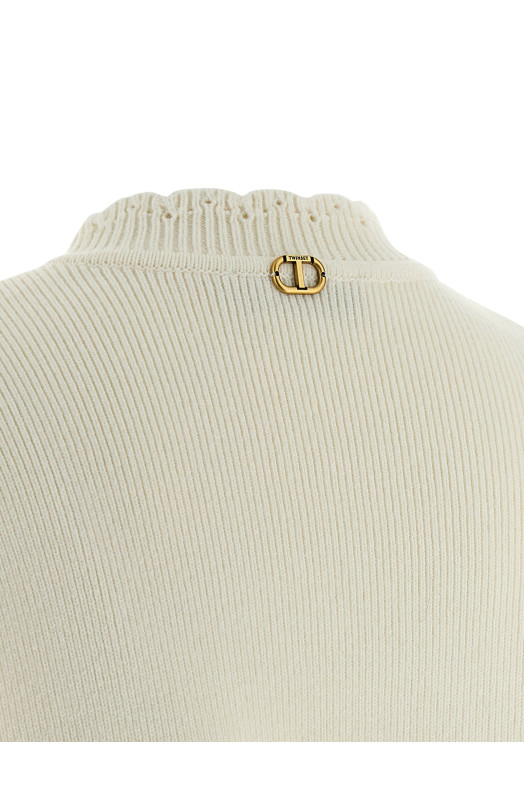 Scalloped hem sweater White