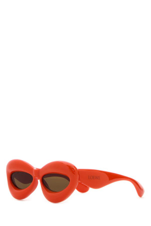 Оранжевые ацетатные солнцезащитные очки LOEWE (LW40097I55) Оранжевые ацетатные солнцезащитные очки LOEWE (LW40097I55)