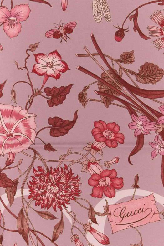 Шелковый платок с принтом GUCCI (8100423G001) Шелковый платок с принтом GUCCI (8100423G001)