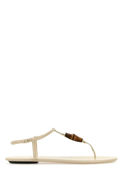 Ivory leather thong sandals GUCCI (820904C9D00) Ivory leather thong sandals GUCCI (820904C9D00)
