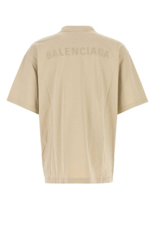 Бежевая хлопковая футболка оверсайз BALENCIAGA (764235TSVO9) Бежевая хлопковая футболка оверсайз BALENCIAGA (764235TSVO9)