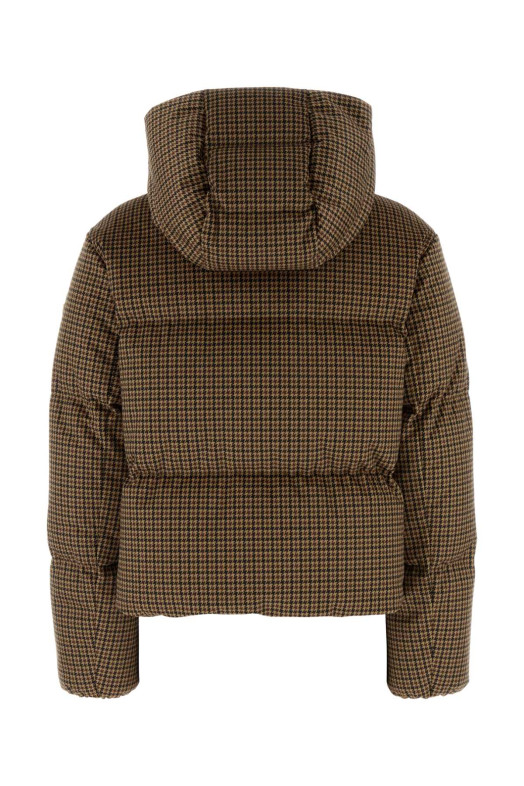 Вышитая полиэстеровая пуховая куртка Quierzy MONCLER (K20931A00133598XD) Вышитая полиэстеровая пуховая куртка Quierzy MONCLER (K20931A00133598XD)