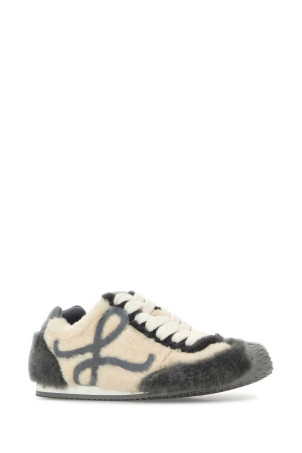 Two-tone shearling Ballet Runner 2.0 sneakers LOEWE (L814282X73) Two-tone shearling Ballet Runner 2.0 sneakers LOEWE (L814282X73)