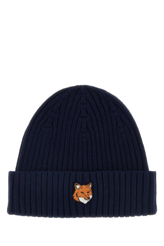Темно-синяя хлопковая шапка MAISON KITSUNE (PM06111KT1140) Темно-синяя хлопковая шапка MAISON KITSUNE (PM06111KT1140)