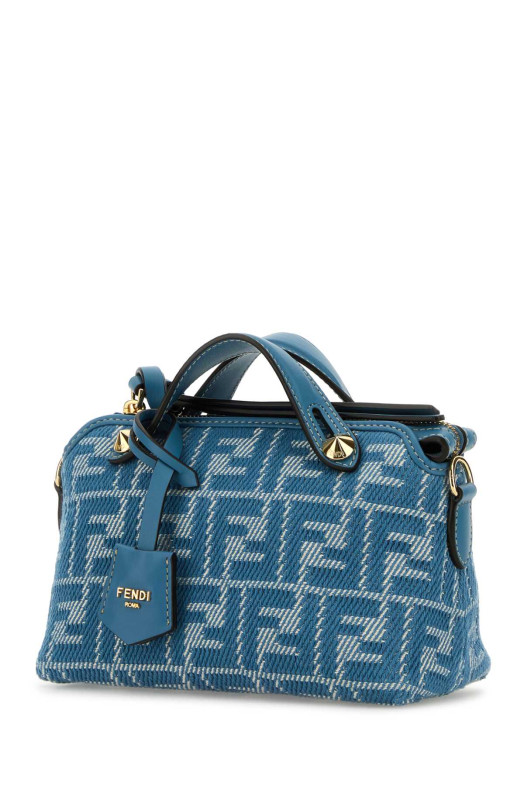 Вышитая ткань мини-сумочка By The Way FENDI (8BS098AUPX) Вышитая ткань мини-сумочка By The Way FENDI (8BS098AUPX)