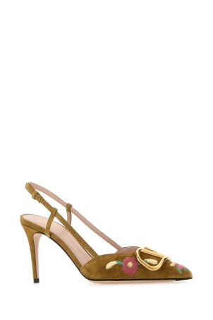Туфли из замши цвета верблюжьей шерсти с логотипом VLogo Signature VALENTINO GARAVANI (7W0S0R01DPA) Туфли из замши цвета верблюжьей шерсти с логотипом VLogo Signature VALENTINO GARAVANI (7W0S0R01DPA)