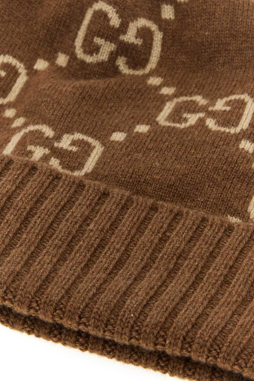 Embroidered cashmere beanie hat GUCCI (8113923GAC0) Embroidered cashmere beanie hat GUCCI (8113923GAC0)