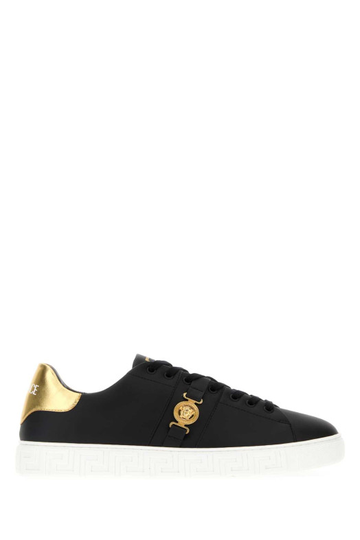Черные кожаные кроссовки VERSACE (10144601A14957) Черные кожаные кроссовки VERSACE (10144601A14957)