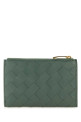 Кошелек среднего размера из кожи наппа цвета шалфейной зелени с отделкой Intrecciato BOTTEGA VENETA (749940VCPP2)
