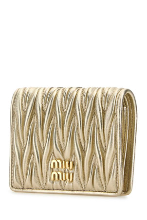 Золотой кожаный кошелек MIU MIU (5MV204AFPP) Золотой кожаный кошелек MIU MIU (5MV204AFPP)