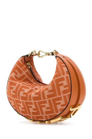 Вышитая джинсовая мини-сумочка Fendigraphy FENDI (8BS081AUPX) Вышитая джинсовая мини-сумочка Fendigraphy FENDI (8BS081AUPX)