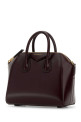 Мини-сумочка Antigona из виноградной кожи, красная GIVENCHY (BB5148B13A) Мини-сумочка Antigona из виноградной кожи, красная GIVENCHY (BB5148B13A)