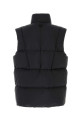 Черная нейлоновая пуховая куртка Black MONCLER (K20911A00034596TM) Черная нейлоновая пуховая куртка Black MONCLER (K20911A00034596TM)