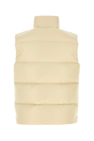 Кремовая нейлоновая пуховая куртка Lipsi MONCLER (K20911A00106596XE) Кремовая нейлоновая пуховая куртка Lipsi MONCLER (K20911A00106596XE)