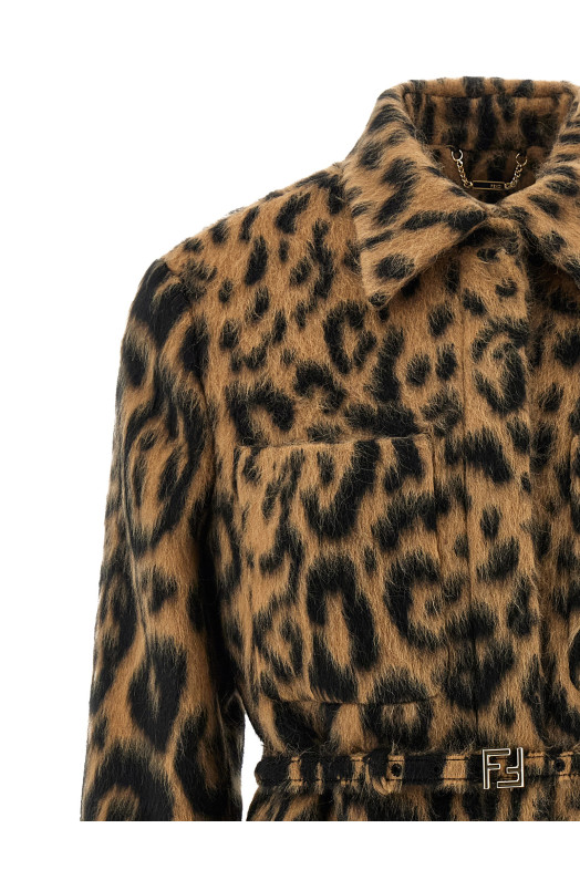 Куртка Animalier Бежевый FENDI FJ7561AVJFF1T6O Куртка Animalier Бежевый FENDI FJ7561AVJFF1T6O