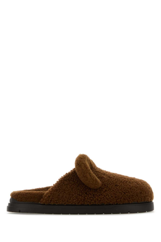 Brown shearling slippers FENDI (7D1716PCY)