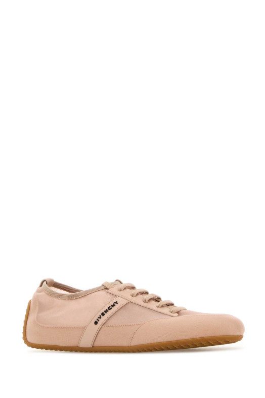 Pink mesh Slim sneakers GIVENCHY (BE004KE2F0) Pink mesh Slim sneakers GIVENCHY (BE004KE2F0)