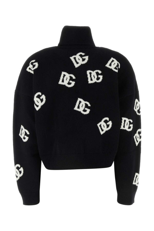 Embroidered wool sweater DOLCE & GABBANA (FXW11TJCVYX) Embroidered wool sweater DOLCE & GABBANA (FXW11TJCVYX)