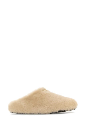 Sand shearling slippers PRADA (1R130OF010173) Sand shearling slippers PRADA (1R130OF010173)