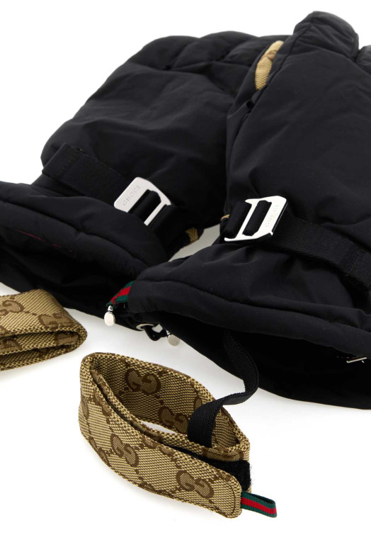 Черные перчатки из эластичного нейлона GUCCI (8258564SAD8) Черные перчатки из эластичного нейлона GUCCI (8258564SAD8)