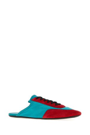 Двухцветные замшевые и нейлоновые тапочки PRADA (1E989NF005LQ0) Двухцветные замшевые и нейлоновые тапочки PRADA (1E989NF005LQ0)