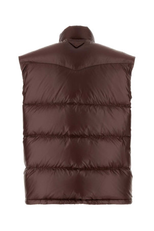 Chocolate Re-Nylon sleeveless down jacket PRADA (SGC996SOOO17XS) Chocolate Re-Nylon sleeveless down jacket PRADA (SGC996SOOO17XS)