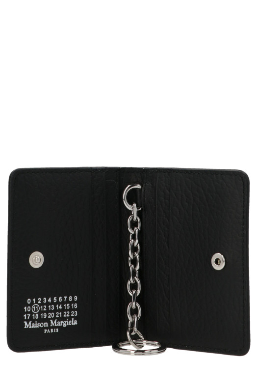 'Stitching' card holder. Black 'Stitching' card holder. Black