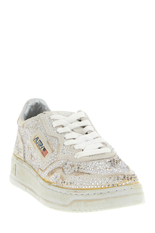 Капсула «Медалист» Кроссовки «Блум» Бежевые AULWNA01