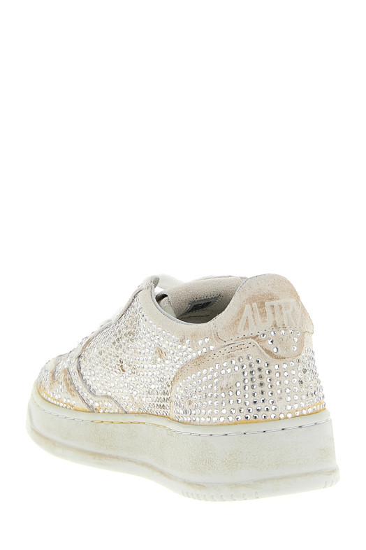 Капсула «Медалист» Кроссовки «Блум» Бежевые AULWNA01