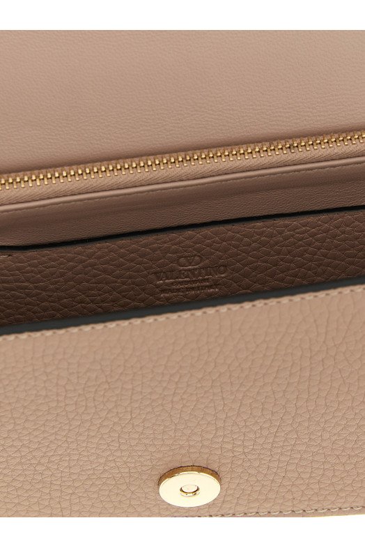 Кошелек Valentino Garavani «Rockstud» на цепочке Розовый W2P0AK2VSHP45