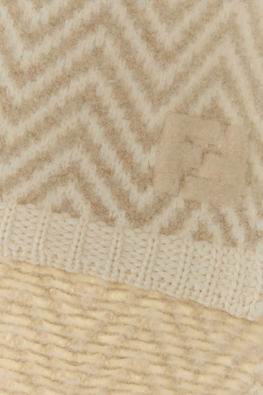 Шарф из смеси альпаки с вышивкой FENDI (FXT458AYKM)